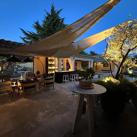 Luxury In Front Of The Famous Pont-du-gard. Castillon-du-Gard