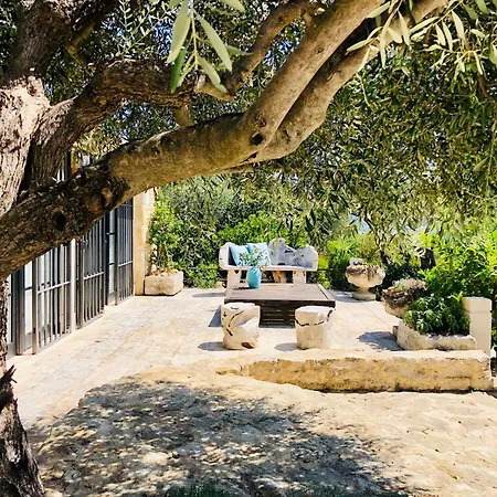 Luxury In Front Of The Famous Pont-du-gard. Vila *