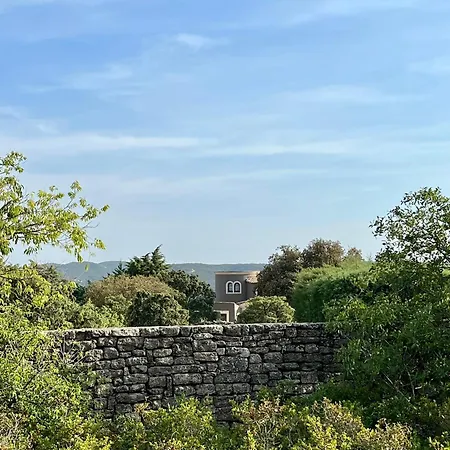 Luxury In Front Of The Famous Pont-du-gard. * Castillon-du-Gard