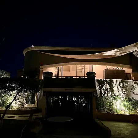 Luxury In Front Of The Famous Pont-du-gard. *