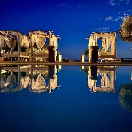 Vila Luxury In Front Of The Famous Pont-du-gard. Castillon-du-Gard