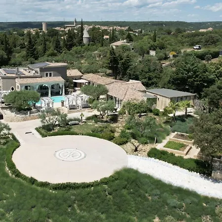 Luxury In Front Of The Famous Pont-du-gard. Castillon-du-Gard