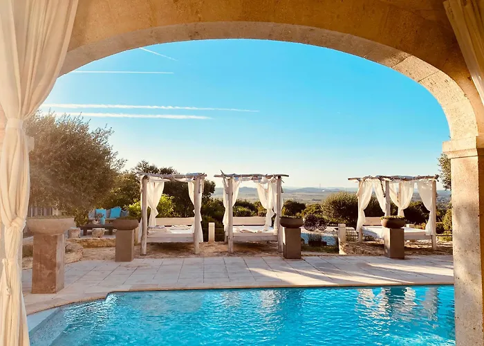 Вилла Luxury In Front Of The Famous Pont-du-gard. Кастийон-дю-Гар